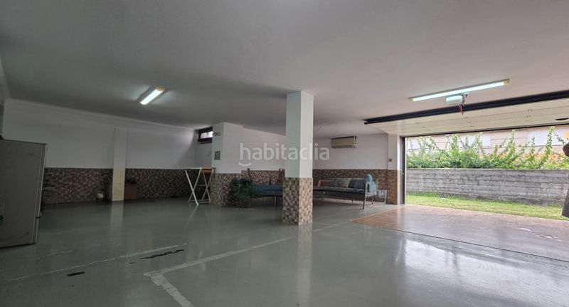 Foto 3bc8c619-fdce-400e-9f3e-c7d18c3e559e. Casa amb calefacció aparcament a Nigrán centro Nigrán