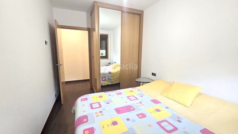 Foto 5065e5c2-b179-416c-b656-3c0661923ace. Casa amb calefacció aparcament a Nigrán centro Nigrán