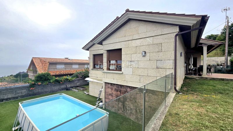 Foto 538b94a1-735e-4516-8952-318ca1a5474b. Casa amb calefacció aparcament a Nigrán centro Nigrán