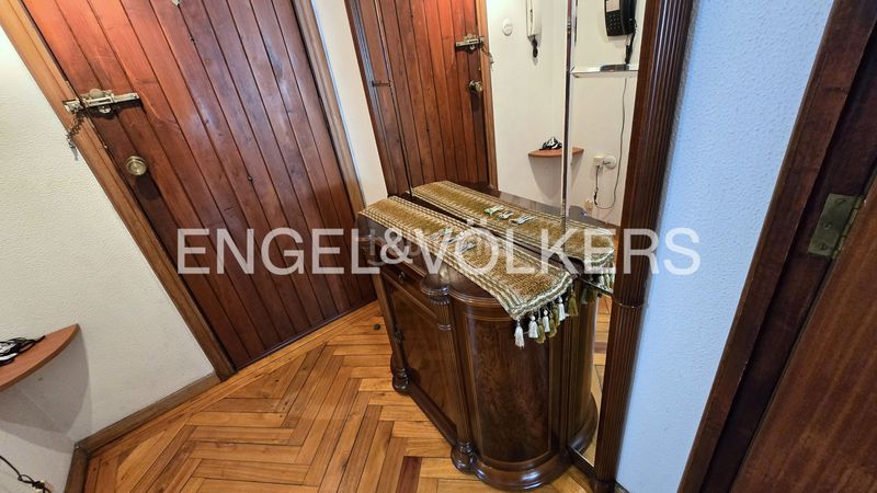 Foto e5300032-a11d-41a7-b92e-dd3c32afceab. Pis amb calefacció a Berbés - Peritos Vigo