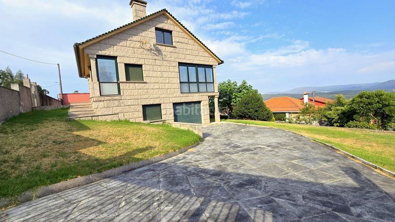 Foto b057979c-baf0-4503-92e2-a8dca5ca5f33. Casa amb calefacció a Rosal (O)