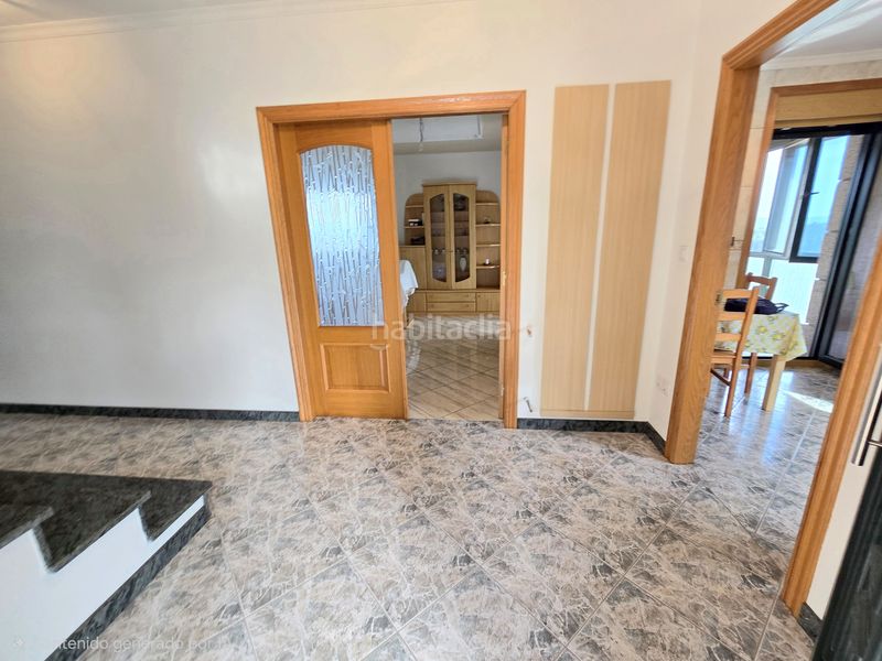 Foto ef94eadf-d542-4f57-9cc9-9fe4eaf633db. Casa amb calefacció a Rosal (O)