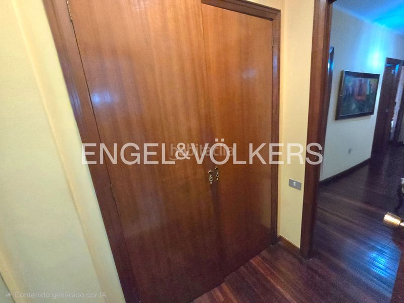 Foto 15a4fef0-5035-4a19-a099-87dc53438091. Apartament amb calefacció aparcament a Plaza España - Corte Inglés Vigo
