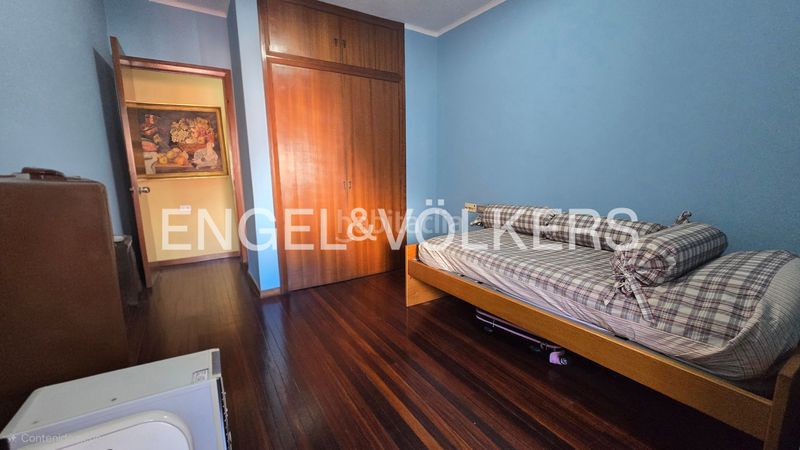 Foto 228c3500-9732-4e85-8e66-2e8421870b3d. Apartament amb calefacció aparcament a Plaza España - Corte Inglés Vigo