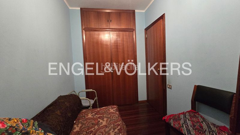 Foto c237be55-8235-43ca-b2a3-ca6089644750. Apartament amb calefacció aparcament a Plaza España - Corte Inglés Vigo