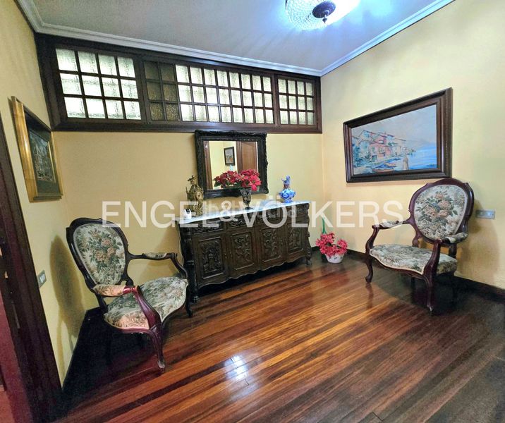 Foto ea0eea5c-229c-48fd-b4a9-f4bff0efe043. Apartament amb calefacció aparcament a Plaza España - Corte Inglés Vigo