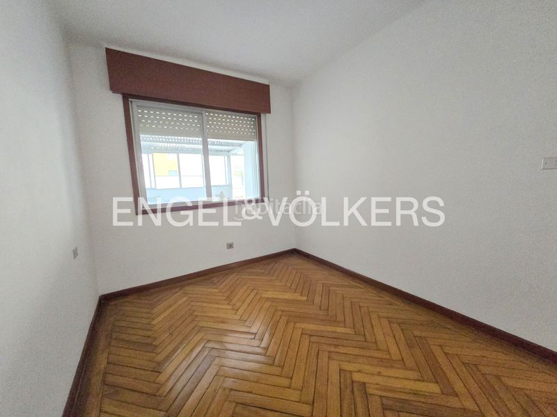 Foto 43f01557-a52e-4cd8-8f81-9907553100a1. Pis amb calefacció aparcament a Casablanca - Calvario Vigo