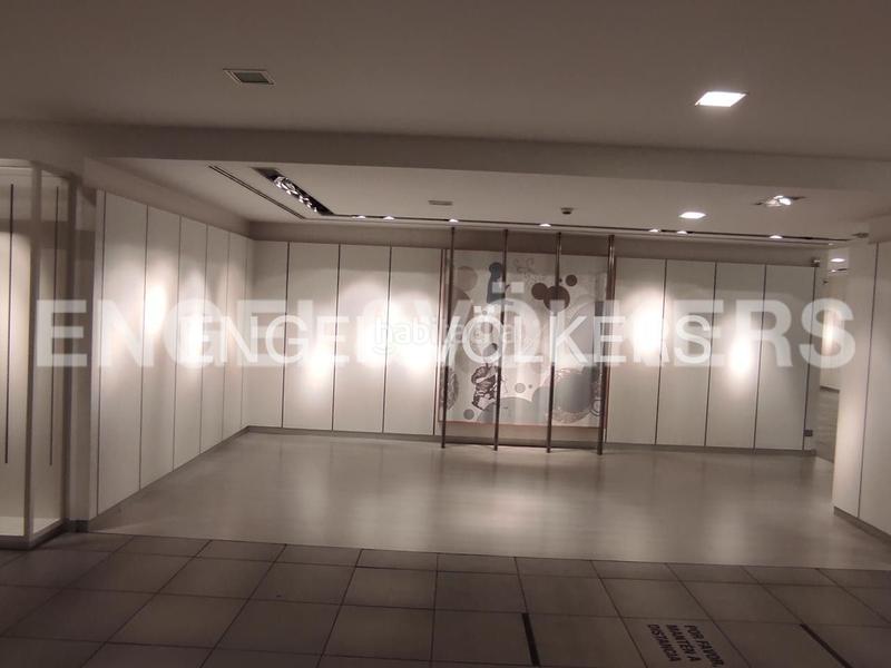 Foto 5a6a909e-3505-472a-893b-5e2e2e3bfb01. Terreno residencial local en rentabilidad en calle de urzaiz en Vigo