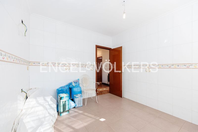 Foto 9edb1122-4604-4280-b7a7-6160f3a35732. Casa amb calefacció aparcament a Lavadores Vigo