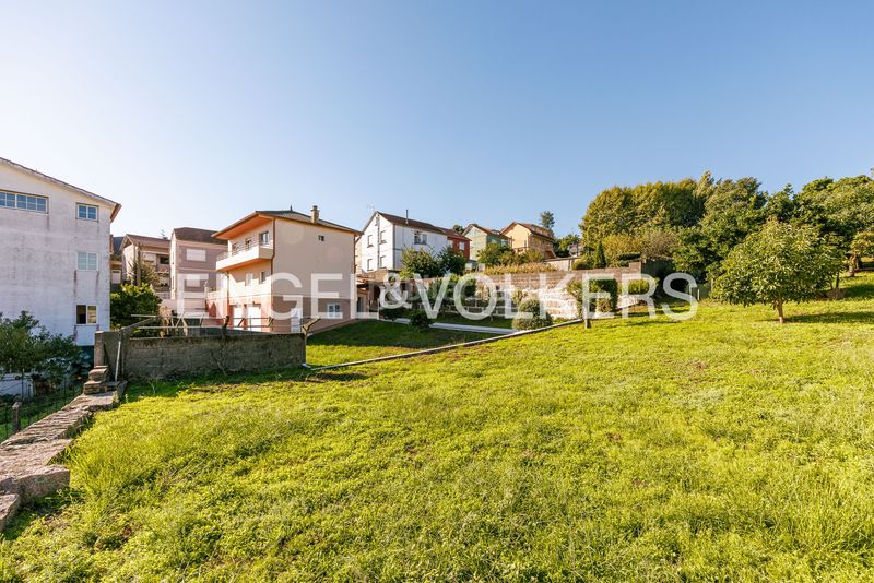 Foto cbeee46f-193b-44d6-b98b-1325ae384280. Casa amb calefacció aparcament a Lavadores Vigo