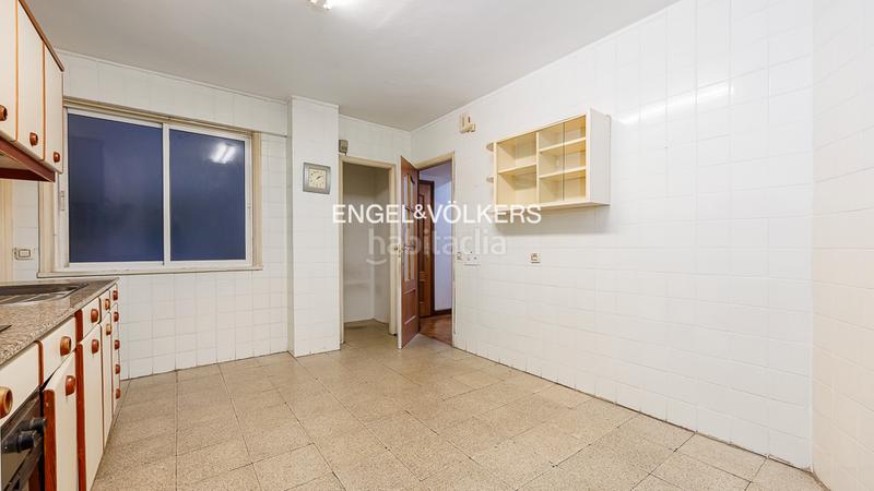 Foto a6e021e3-bb2b-456a-a257-2752f1983106. Apartament amb calefacció a Plaza España - Corte Inglés Vigo