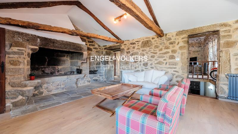 Foto 01aab5ba-fce9-4905-881a-36fba5d41036. Mas avec chauffage dans Gondomar