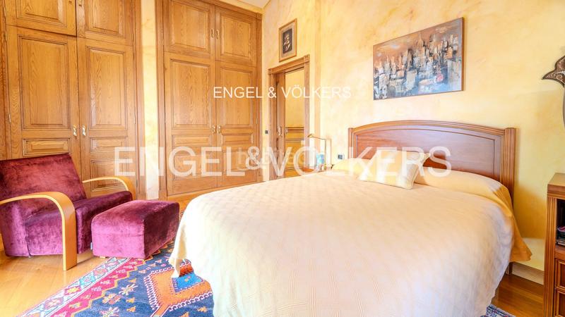 Foto 6a2d9051-a6af-4f45-9886-be120181f207. Casa amb calefacció aparcament piscina a Coruxo - Oia - Saiáns Vigo