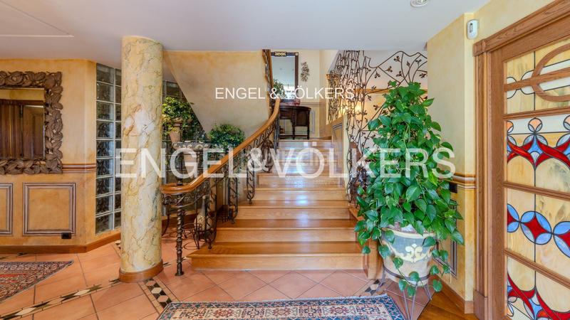 Foto d98d1b0a-918d-4a81-a1ca-081d1ad30b2c. Casa amb calefacció aparcament piscina a Coruxo - Oia - Saiáns Vigo