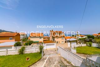 Apartament a Panxón. Piso de 4 dormitorios en la playa y vistas al mar.