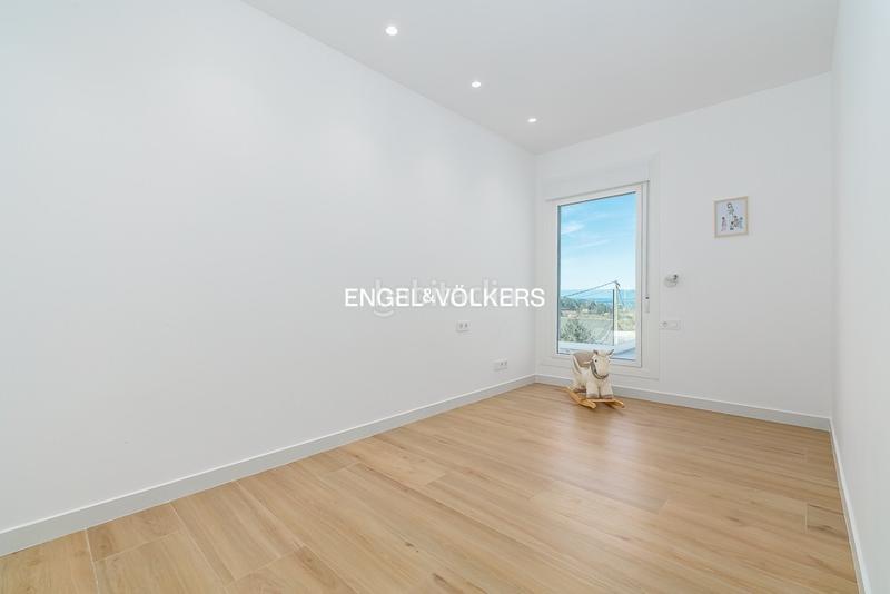 Foto 2fe01f49-9e87-4c7a-8653-85f1c4977f58. Casa amb calefacció aparcament a Gondomar