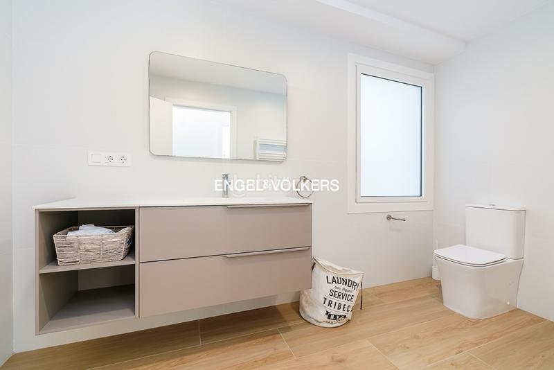 Foto 8c5b9b21-9b57-450d-9cfd-a5d7a68750d1. Casa amb calefacció aparcament a Gondomar