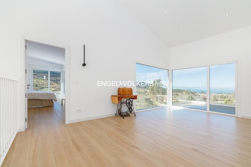 Foto 9298129e-e786-4820-81ae-bf0a9494c5de. Casa amb calefacció aparcament a Gondomar