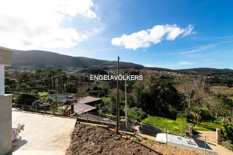 Foto cd0bb4f8-d152-420f-9316-8a4a33dbeefc. Casa amb calefacció aparcament a Gondomar