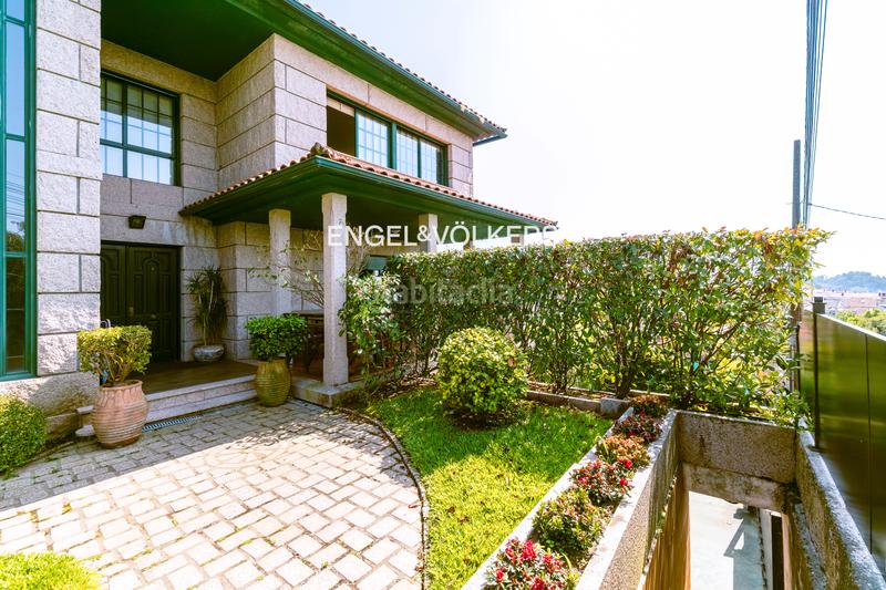 Foto 2c8a2d7d-aa32-4383-9626-fba36b6625fa. Maison avec chauffage parking dans Sardoma - Castrelos Vigo