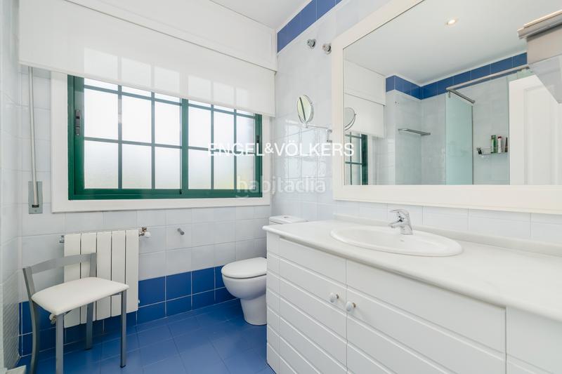 Foto 4bfbd83b-dccb-41f7-8afb-3c554783dac3. Maison avec chauffage parking dans Sardoma - Castrelos Vigo