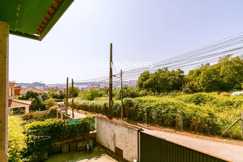 Foto ac6ec1d8-42f0-487a-a6b7-b0e4cb3e346a. Maison avec chauffage parking dans Sardoma - Castrelos Vigo