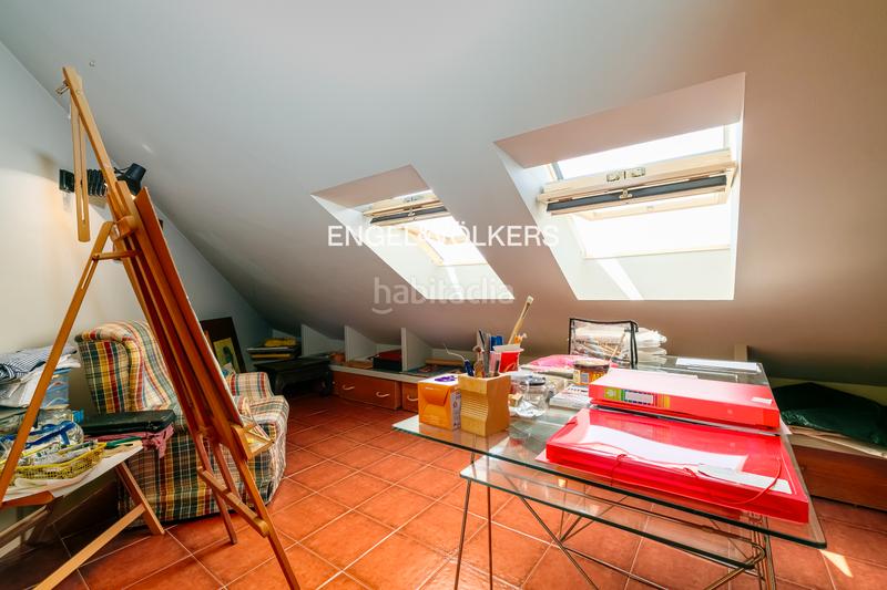 Foto f5e10873-4c1a-4c7f-9c95-0187b67ecd5b. Maison avec chauffage parking dans Sardoma - Castrelos Vigo