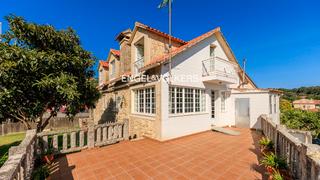 Casa en Guarda (A). Bonita casa en a guardia, con vistas al ro mio.