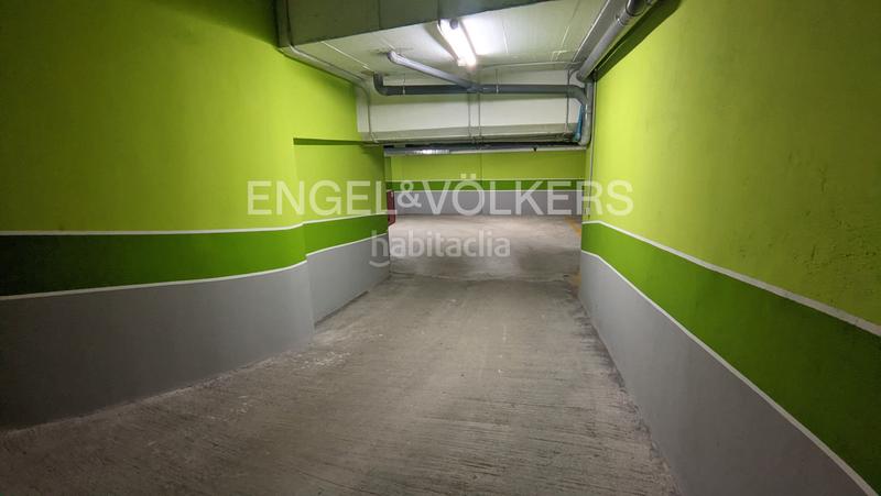 Foto 863b6473-5ea4-43d8-8765-c8d176d1c654. Attico con riscaldamento parcheggio in As Travesas - Balaidos Vigo