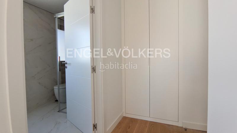 Foto 94f2024b-45f5-4951-a677-be7657f41ddf. Attico con riscaldamento parcheggio in As Travesas - Balaidos Vigo