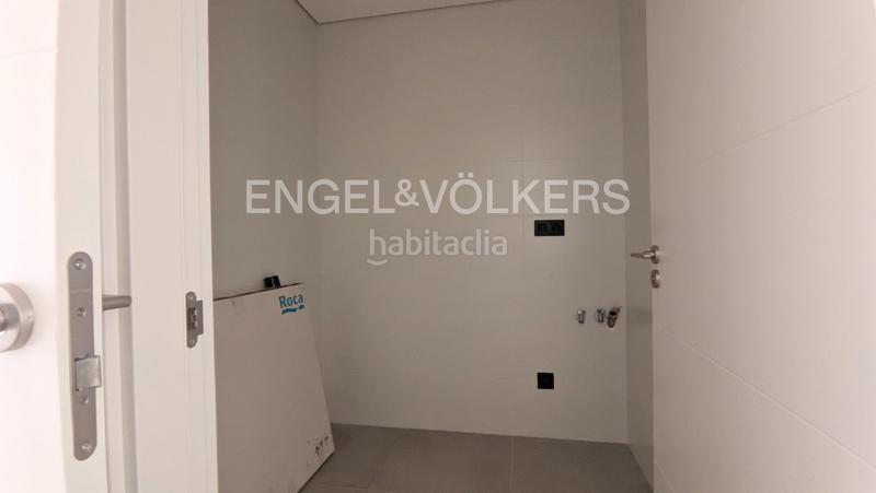 Foto c88fc709-059e-4d3e-9657-2b97b32f456f. Attico con riscaldamento parcheggio in As Travesas - Balaidos Vigo