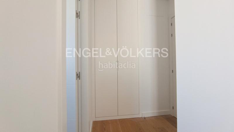 Foto f6e9fc44-76f5-4377-9486-dd9abc41d296. Attico con riscaldamento parcheggio in As Travesas - Balaidos Vigo