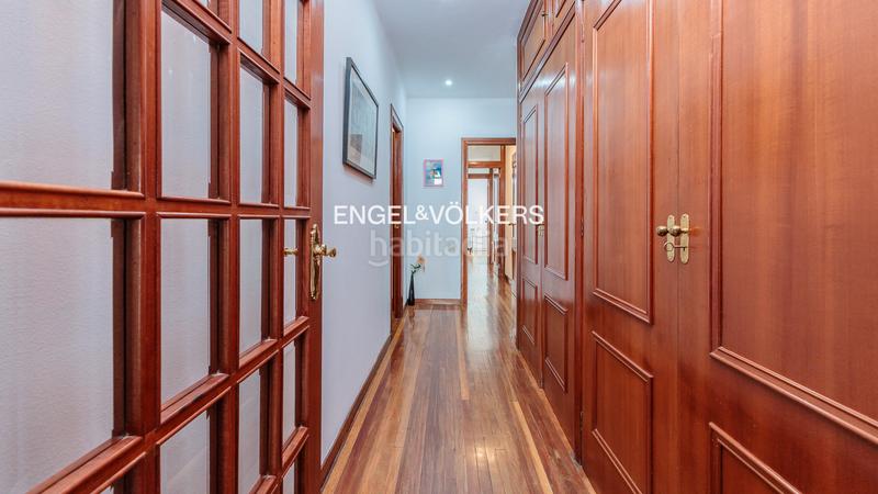 Foto 23b7910f-bea8-40ff-ac06-271147c2bd74. Appartement mit heizung pool in Plaza España - Corte Inglés Vigo