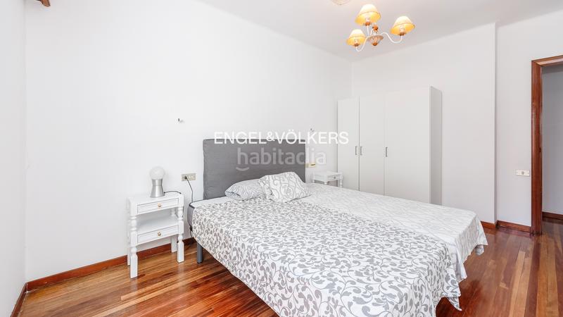 Foto 33cf573e-b5b0-4bfd-968e-9d7435dc731b. Appartement mit heizung pool in Plaza España - Corte Inglés Vigo