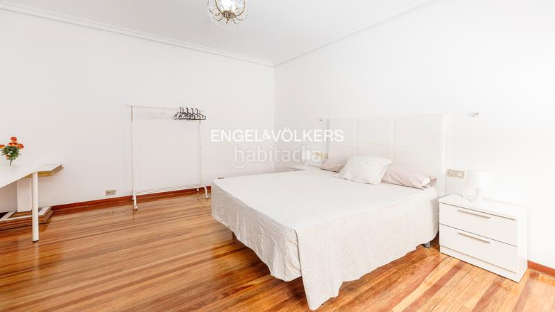 Foto 6e44a1a0-26be-4027-85e7-9fdafdb5f5ec. Appartement mit heizung pool in Plaza España - Corte Inglés Vigo