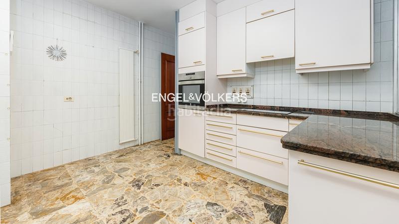 Foto 70194045-3fa7-44c9-a743-fbc45eeebbc4. Appartement mit heizung pool in Plaza España - Corte Inglés Vigo