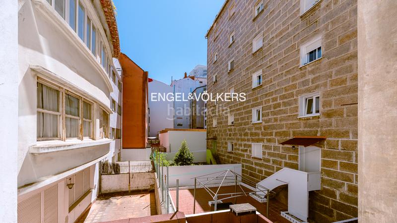 Foto 8051ed5b-f8e8-43f7-be69-b50d5f3becb8. Appartement mit heizung pool in Plaza España - Corte Inglés Vigo