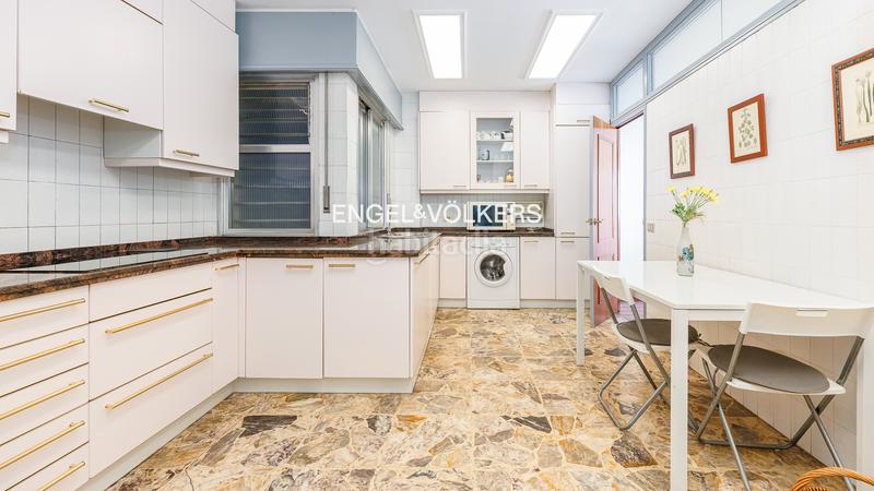 Foto 81bfc6a3-9a35-4ad6-8586-d4ecf991298f. Appartement mit heizung pool in Plaza España - Corte Inglés Vigo