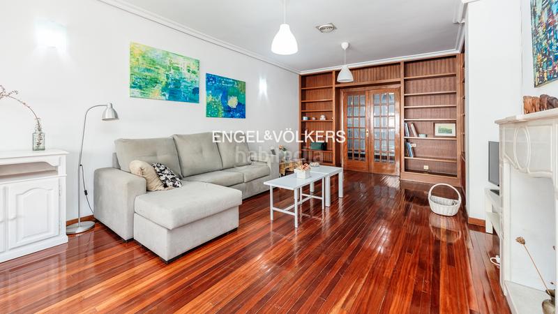 Foto f11a6f41-f883-40ef-898f-97190a2efba8. Appartement mit heizung pool in Plaza España - Corte Inglés Vigo