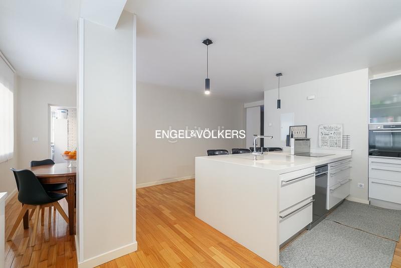 Foto 35117527-4b2c-4a6d-9543-9574bf0d63f2. Appartement avec chauffage parking dans O Castro Vigo