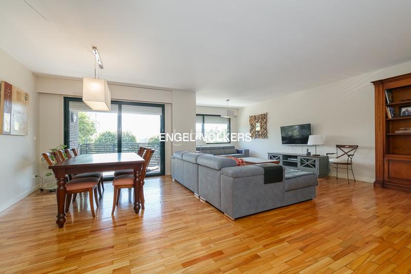 Foto 8f2af8b3-5579-4b96-9916-b9497eb785e2. Appartement avec chauffage parking dans O Castro Vigo