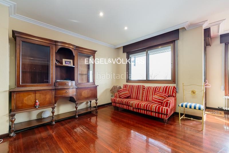 Foto c2f07f25-6807-46f9-86ed-d02a8af2a64e. Dúplex vivienda familiar en calle porto rico en Casablanca - Calvario Vigo