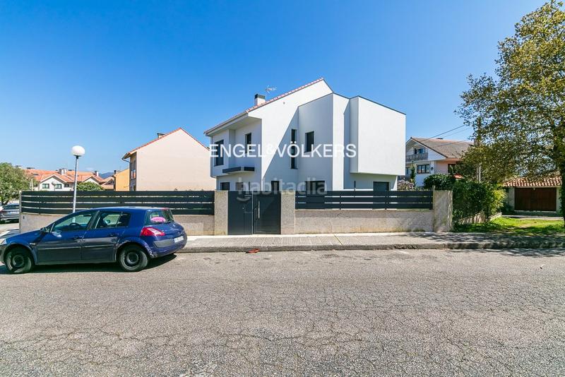 Foto 10ca6337-945b-42f2-a3e8-59b7bad1fb30. Casa vivienda unifamiliar en puente romano en Baiona