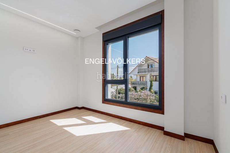 Foto 54a98d4a-af70-4a24-ab6f-69f4878550cf. Casa vivienda unifamiliar en puente romano en Baiona