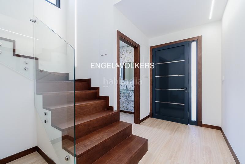 Foto 79ecda3b-543d-4bbd-9f38-f4908a631054. Casa vivienda unifamiliar en puente romano en Baiona