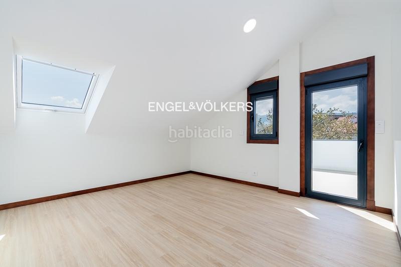 Foto ad3af807-f80b-46c7-8e6c-6db68857654b. Casa vivienda unifamiliar en puente romano en Baiona