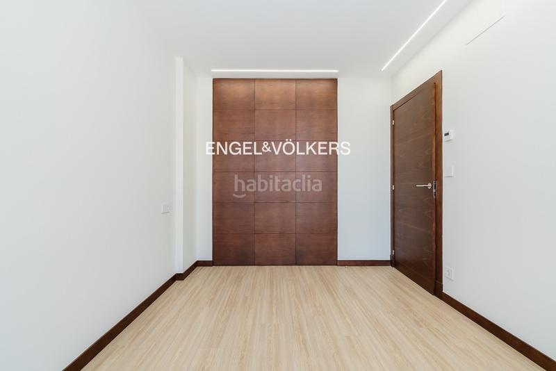 Foto aec9e6a1-6041-41ea-bcba-af857dc44e43. Casa vivienda unifamiliar en puente romano en Baiona