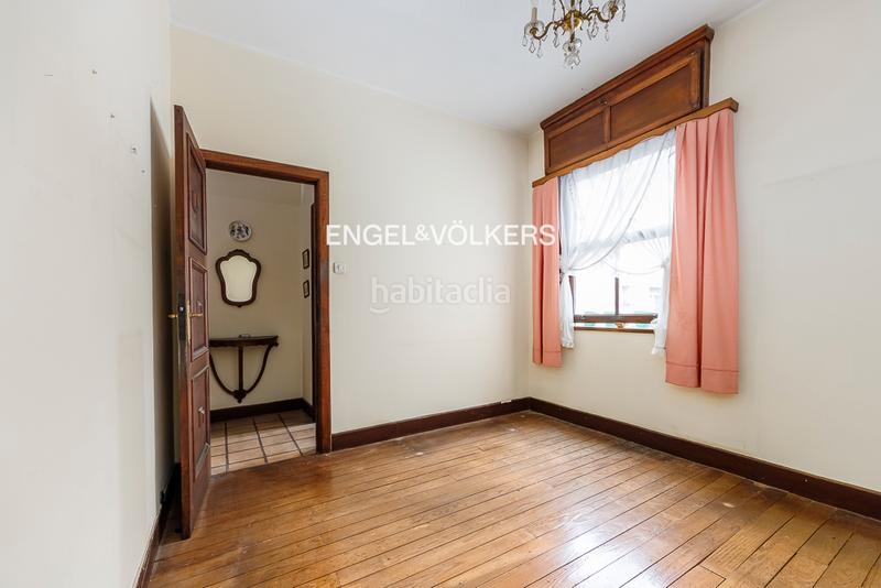 Foto c6f2091c-8c00-455e-b10a-62ee4787406a. Apartament amb calefacció a Centro - Areal Vigo