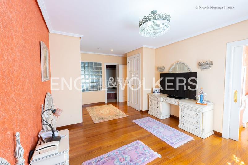 Foto 4265db33-ae6e-448a-8f9b-1857935701aa. Maison avec chauffage parking dans Coia Vigo