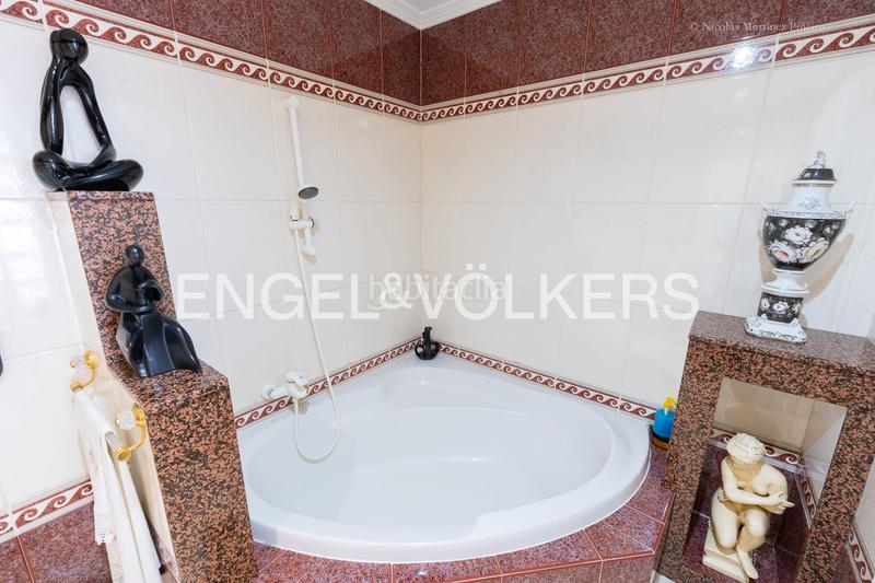 Foto 6099d8e1-3987-414e-bc16-33bc7f83deee. Maison avec chauffage parking dans Coia Vigo